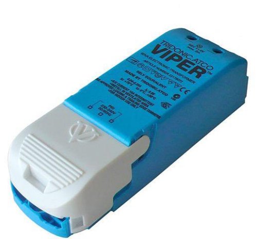 Tridonic Viper 105 elektronische halogeen transformator 12V 35-105W
euro netsnoer, uitgang 2 x snoer 1,5m